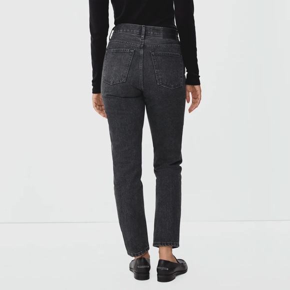 Everlane 90’s Cheeky Jean - Picture 2 of 5